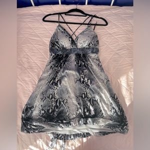 B. Darlin short snake print dress